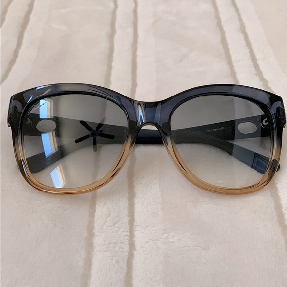Gucci Butterfly Frame Sunglasses with Gradient UV Protection Lenses main image 8